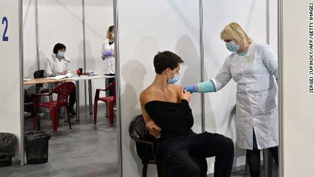 Artsen waarschuwen dat niet alleen COVID-19, maar ook polio, mazelen en cholera in Oekraïne kunnen toenemen