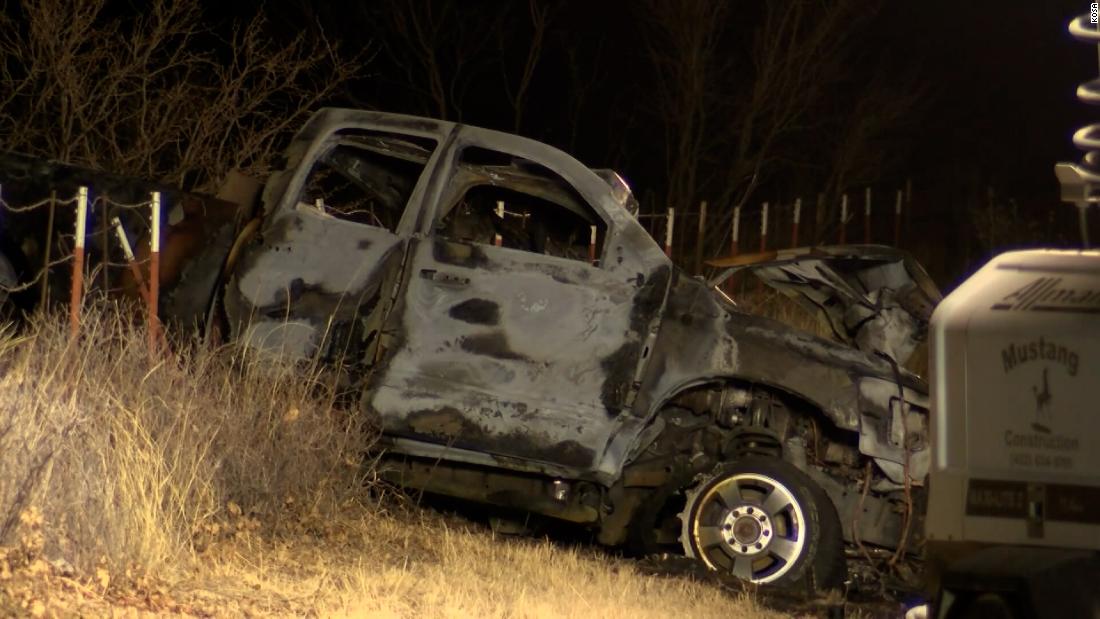 Nine people killed in fiery crash involving university golf team – CNN Video