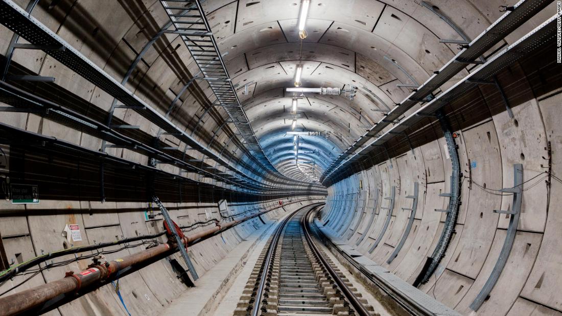 Inside London's gigantic new 'Super Tube'