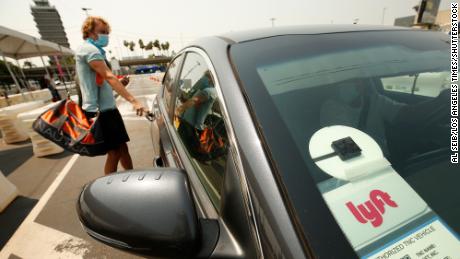 Uber and Lyft are offering fuel surcharges and cash back offers for workers. Is it enough?