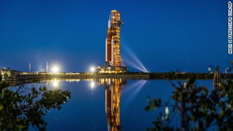 НАСА лансирала Мега Артемис И лунарну ракету