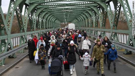 The number of Ukrainians seeking asylum at the US-Mexico border is increasing day by day