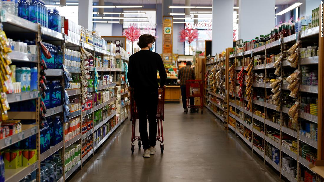 Buy this, not that: Pro tips to save at the grocery store