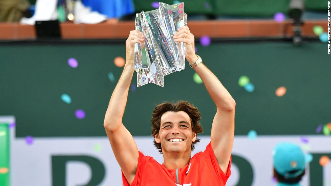 Taylor Fritz fulfills father’s prophecy to claim Indian Wells Crown – CNN Video