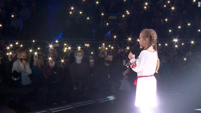 gemist-girl-who-sang-let-it-go-from-bomb-shelter-sings-ukrainian