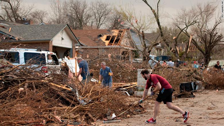 Severe storms and reported tornadoes tear through Texas as storm system heads east