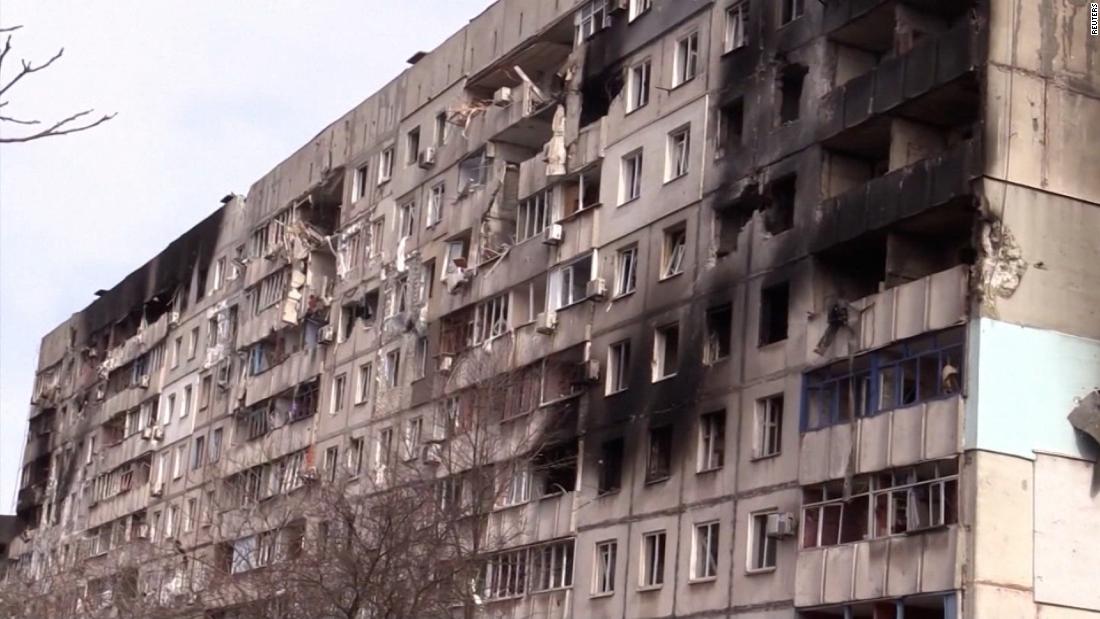 People struggling to survive in key Ukrainian port city  – CNN Video