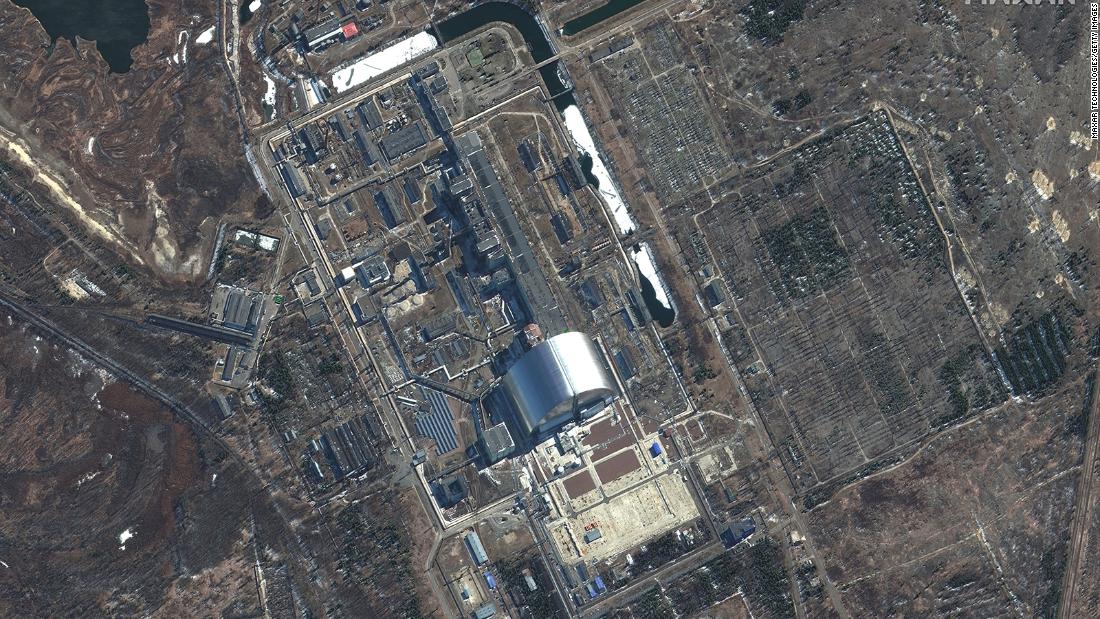 Chernobyl: Rusia destruye planta de monitoreo de radiación, dice Ucrania