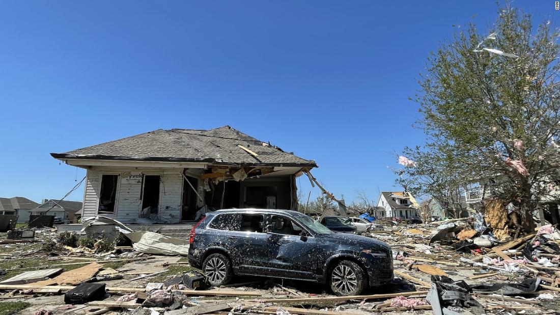 New Orleans-area tornado: Crews comb through devastated neighborhoods after a tornado kills 1 and leaves thousands without power
