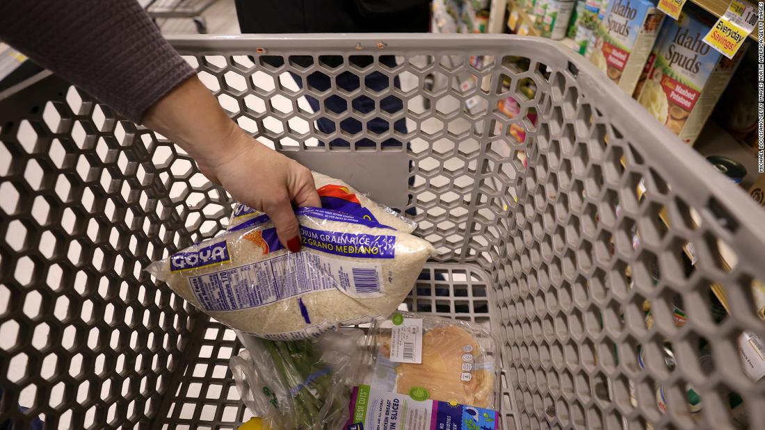 Instacart desires to assist grocers get in at the 15-minute supply craze