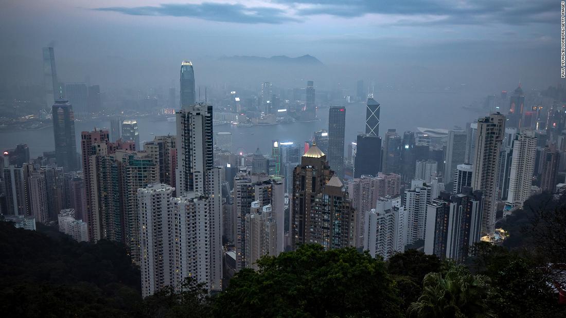 Almost 50 percent of overseas organizations in Hong Kong are organizing to relocate
