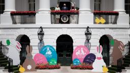 White House memperkenalkan maskot Easter Bunny baharu di Egg Roll tahunan