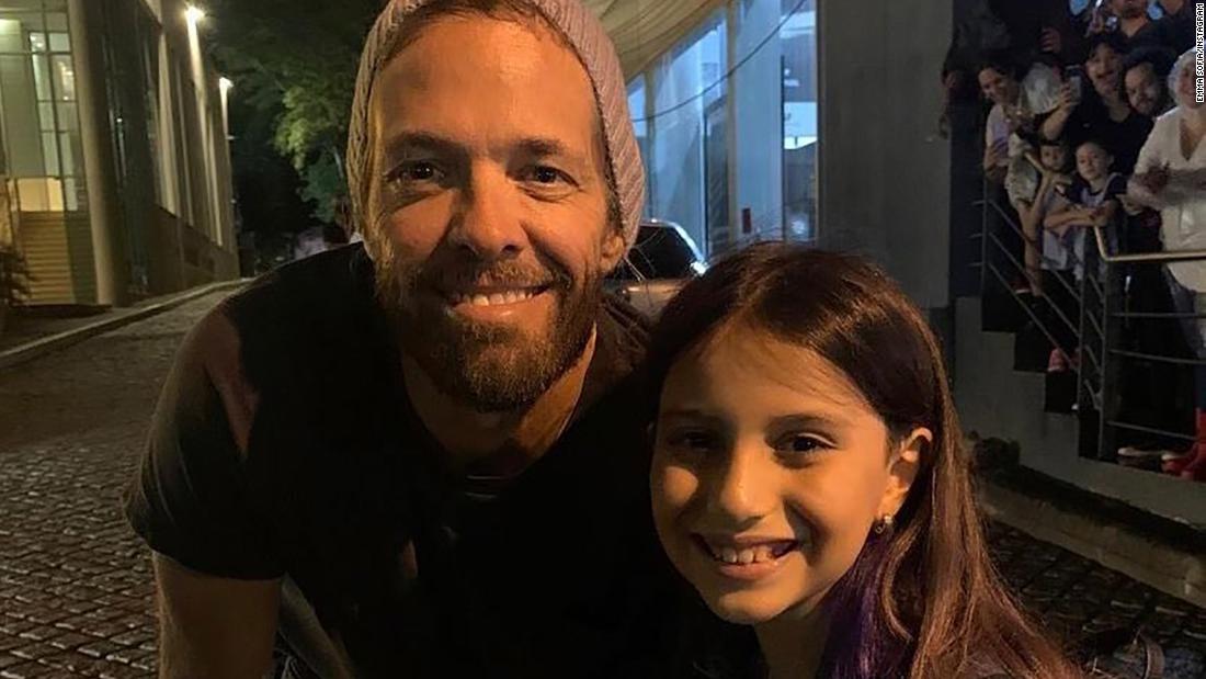 A 9-year-old Foo Fighters fan got to meet — and play for — Taylor Hawkins, just three days before he died
