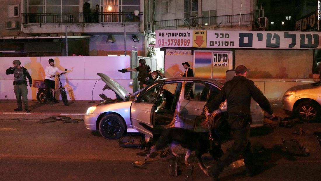 Five people shot dead near Tel Aviv the third attack in Israel in a week – CNN
