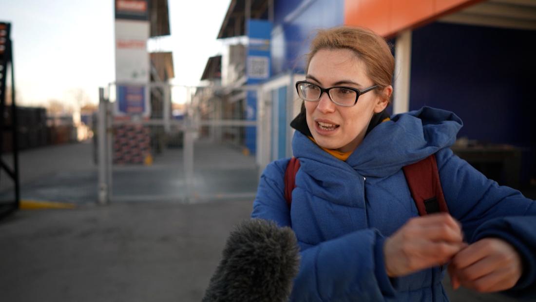 Video: Survivor of Mariupol theater bombing speaks with CNN – CNN Video