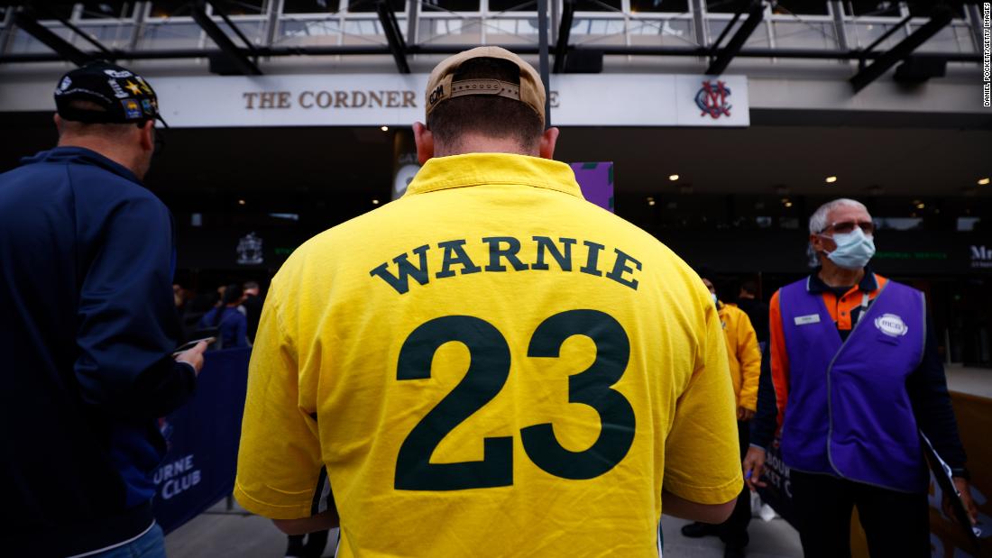 Shane Warne state memorial: Tens of thousands gather to send off the ‘Spin King’