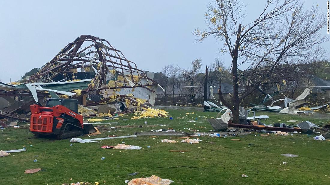 Möglicher Tornado verletzt 7 in Arkansas, da „intensive Tornados“ für den Südosten vorhergesagt wurden