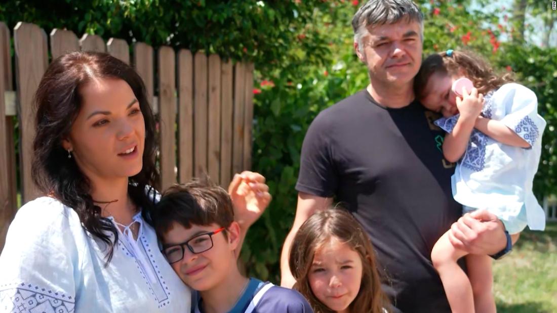 ‘Now we’re like one family’: Ukrainian family finds new home in Miami – CNN Video