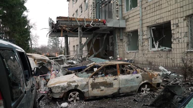 CNN goes into Irpin, where heavy shellings left the city in ruins
