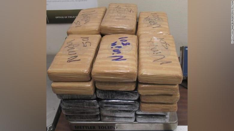 Officials seize over $700,000 of cocaine at US-Mexico border