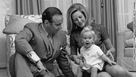 Australian media mogul Rupert Murdoch with his second wife Anna Maria Torv and their 14-month old daughter Elisabeth at their home in Sussex Gardens, London, 4th October 1969. 
