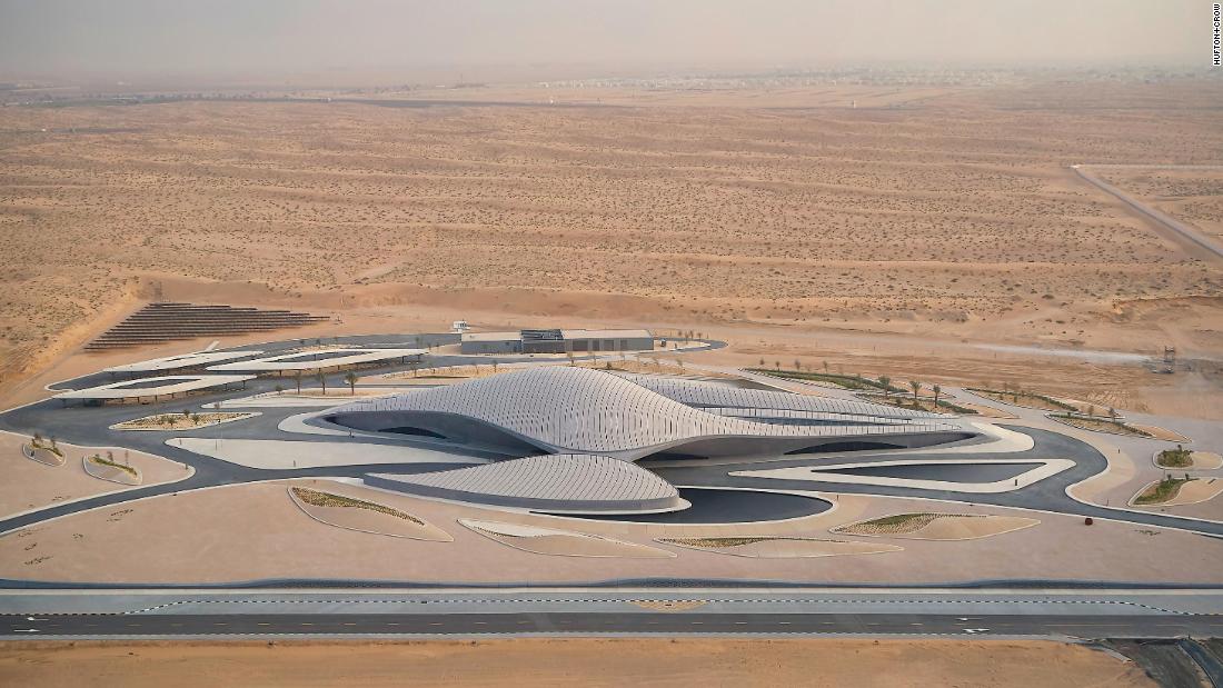 Dune-shaped BEEAH headquarters, designed by Zaha Hadid Architecture, opens up in the Sharjah’s Al Sajaa desert – CNN Video