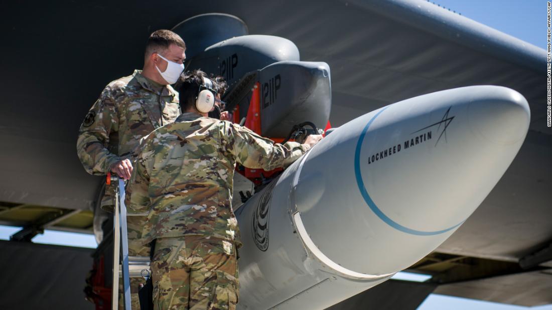 Air Force verzögert Hyperschallraketenprogramm nach Flugtest-„Anomalien“