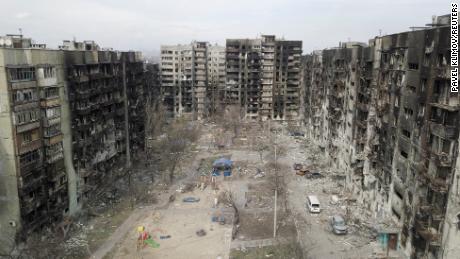 Russland oder sterben: Wochen nach Putins Bombardierung blieb diesen Ukrainern nur eine Option. 