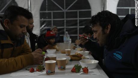 Worshipers break their fast at an iftar meal in a tent outside Strasbourg & # 39; s Grand Mosque.