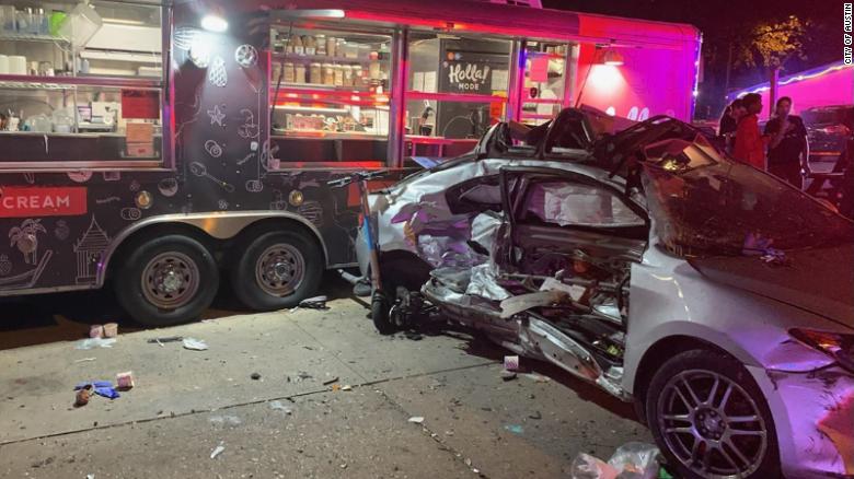 Car crash near Austin food truck leave 11 people injured, officials say