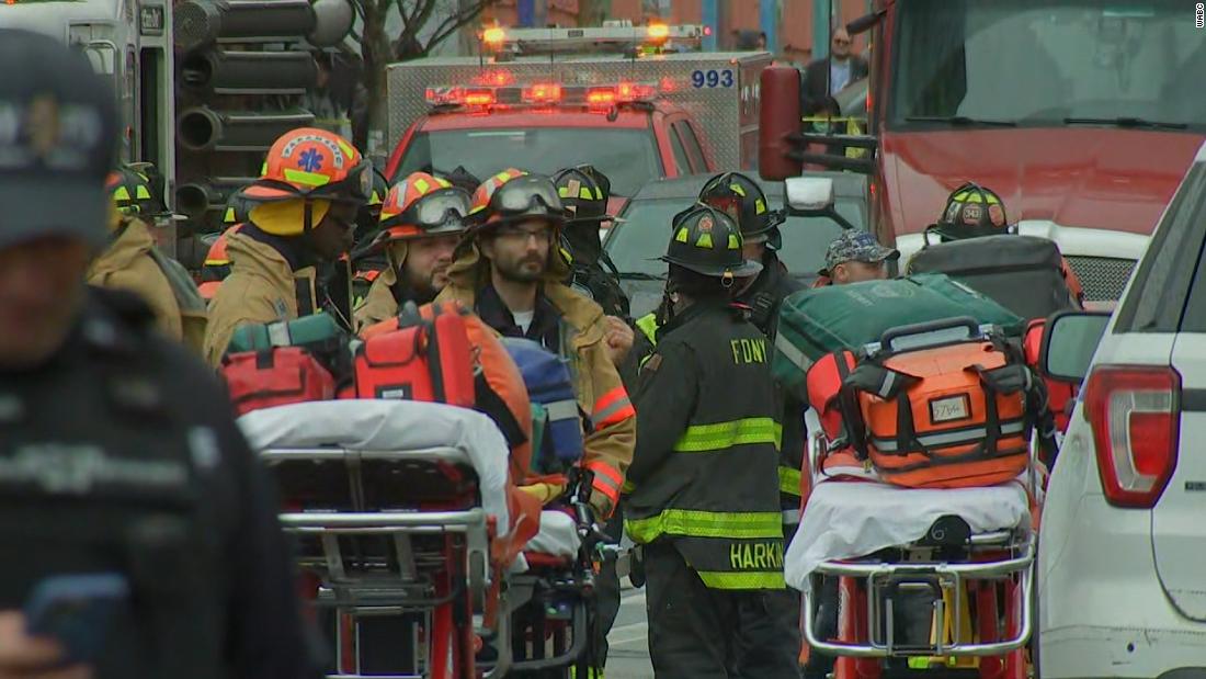 Multiple people shot in New York City subway station