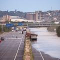 01 Durban floods 041222