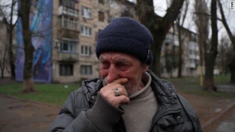 &#39;Afraid to stay, afraid to go&#39;: Ukrainian front line towns living in fear