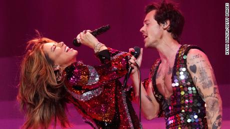 (L to R) Shania Twain and Harry Styles perform during the 2022 Coachella Valley Music and Arts Festival on April 15 in Indio, California.