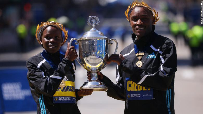 Kenya dominates the 2022 Boston Marathon, as Evans Chebet and Peres Jepchirchir win men’s and women’s races