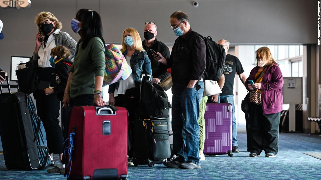 Nearly 2 years after masks were required for US travelers, its abrupt end prompts excitement and confusion among passengers