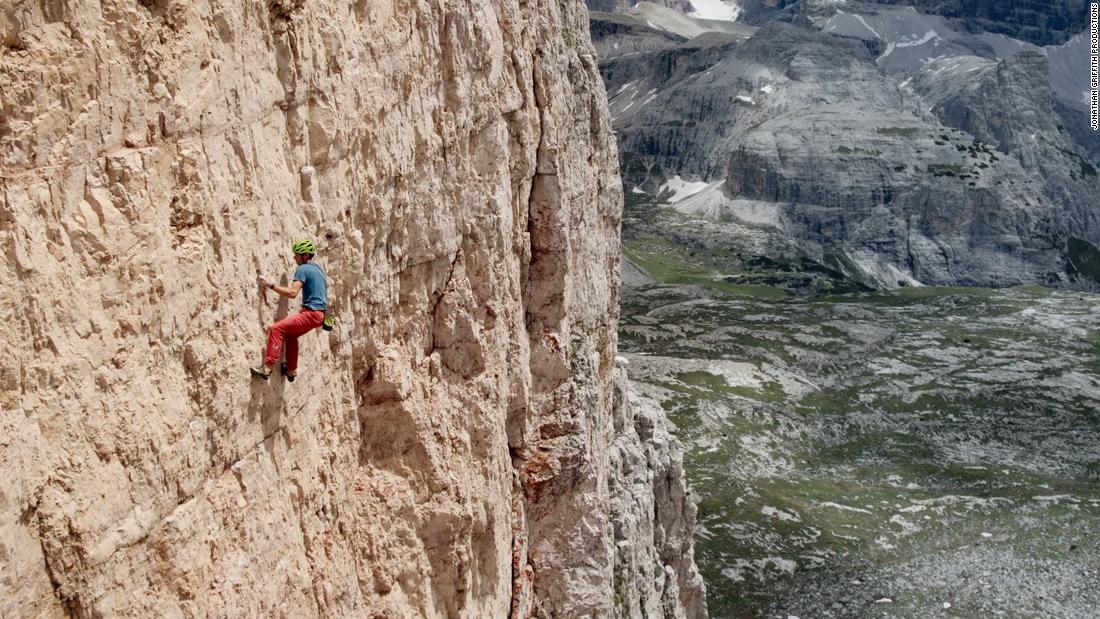 Watching ‘Free Solo’ star climb without ropes