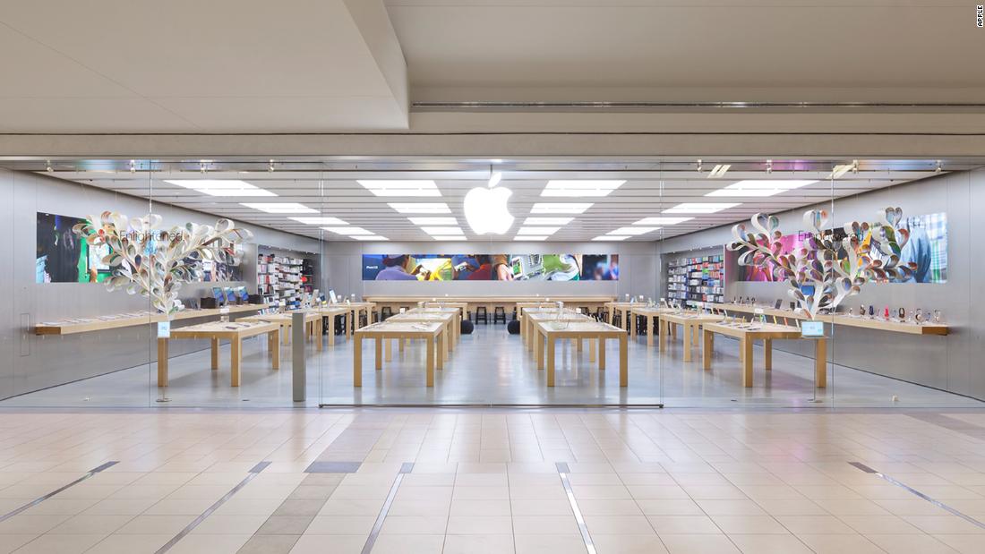 The first Apple Store voted to unionize. One worker has a message for her colleagues.