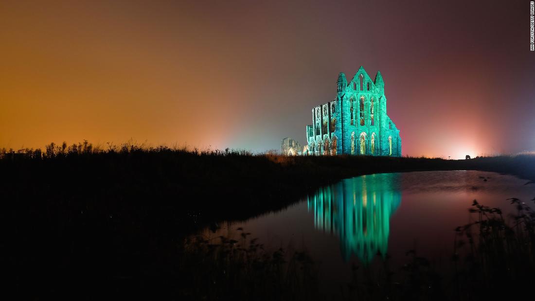 Whitby Abbey seeks vampires to beat world record in honor of Dracula's 125th anniversary