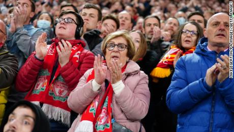 Liverpool fans cheered in the 7th minute in support of Cristiano Ronaldo and his family.