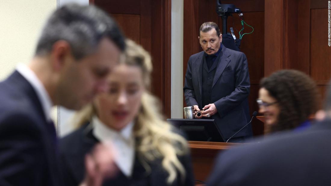Johnny Depp’s courtroom drawing goes viral on TikTok – CNN Video
