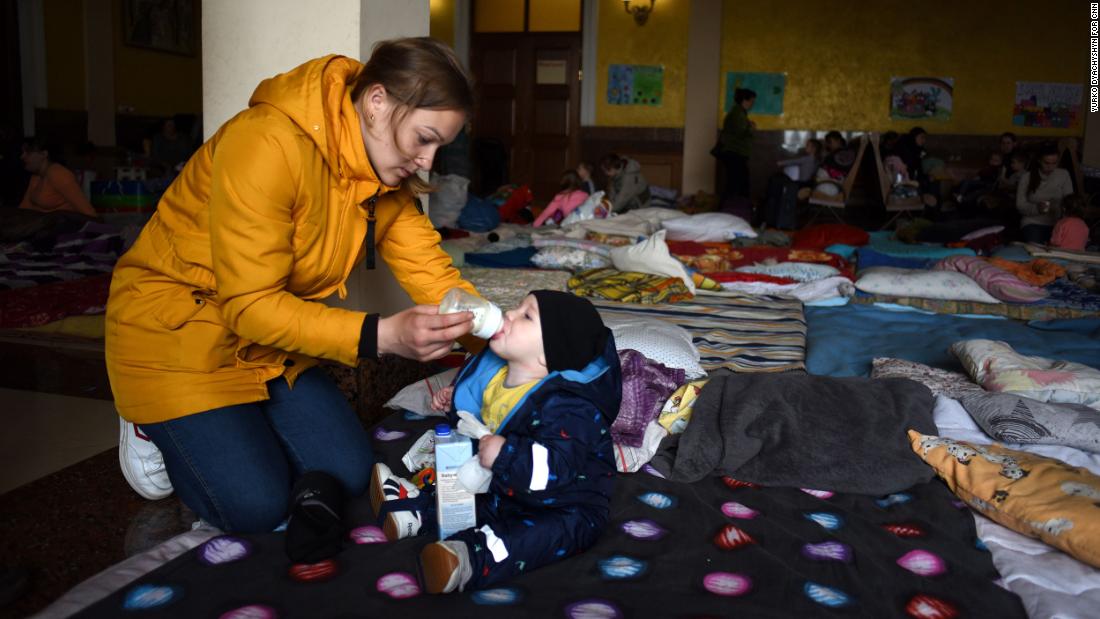 They fled Ukraine to protect their children. Now these mothers are returning home – CNN