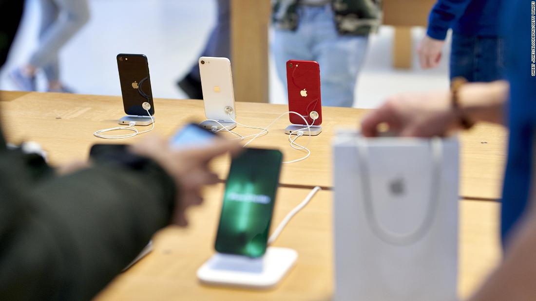 Apple warns of serious supply headwinds in China