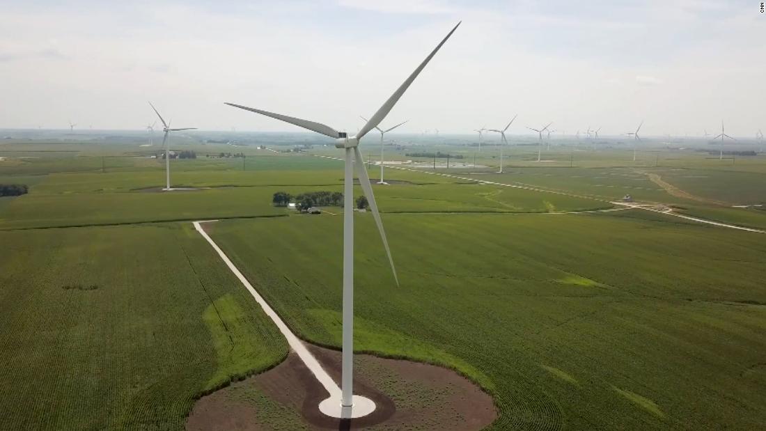 Energy company says this red state is No. 1 in wind turbine installations – CNN Video