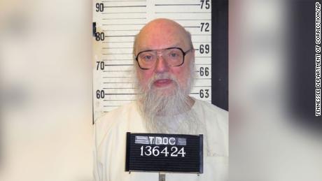Tennessee death row inmate Oscar Smith was scheduled to be executed last week.