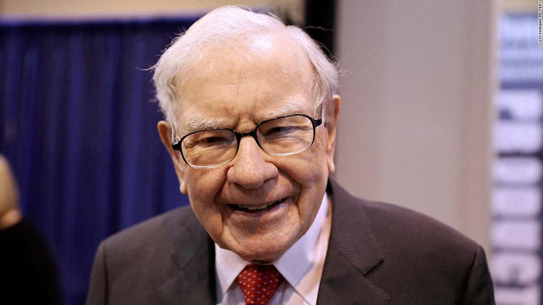 Buffett says Berkshire's success is more about being 'sane' than 'smart'