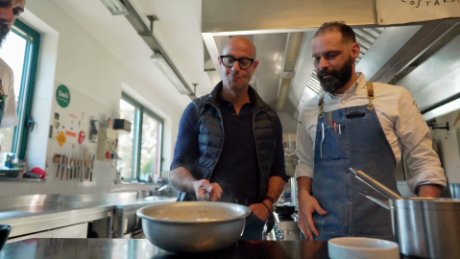 stanley tucci searching for italy risotto piedmont origseriesfilms_00005424.png
