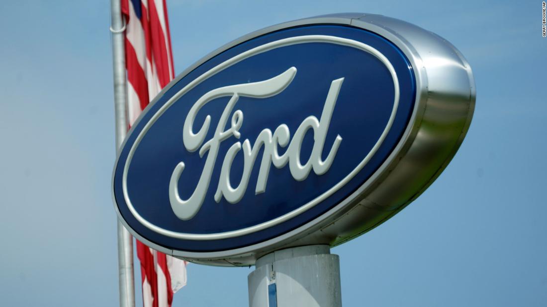 Up to a quarter million Ford Explorers recalled for rollaway risk