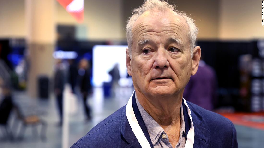 Bill Murray habla sobre el cierre de Being Mortal: «Hice algo que pensé que era divertido, y simplemente no lo entendí»