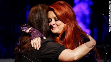 Naomi Judd remembered by daughters at Country Music Hall of Fame ceremony
